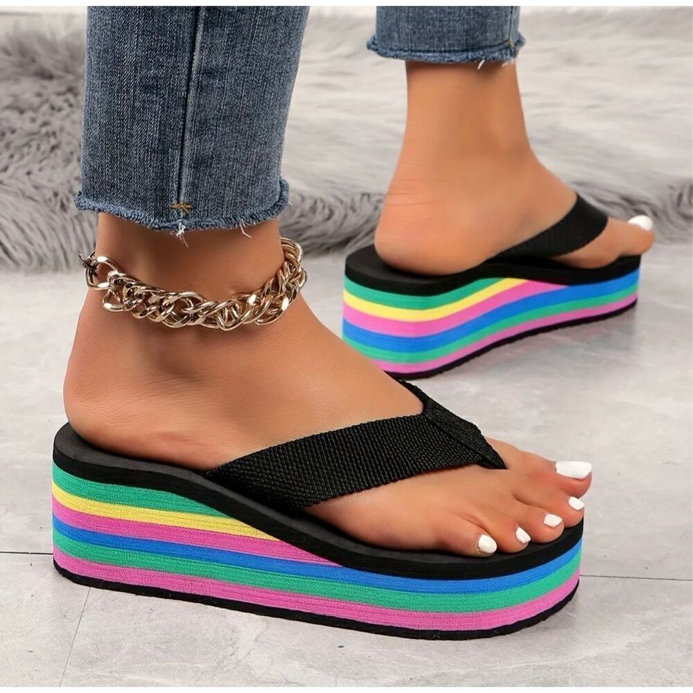 NWT Gorgeous 8 Black Rainbow 80’s Style Wedge Platform Comfy Flip Flop Sandals - Picture 2 of 9